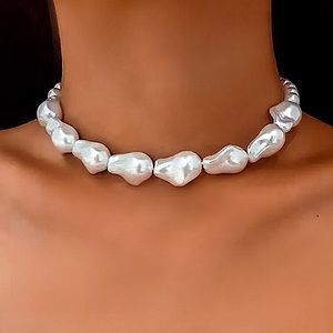 ⚜️𝟯𝟬%𝗢𝗙𝗙 𝗯𝘂𝗻𝗱𝗹𝗲𝘀 𝟯+⚜️ NEW Fireball Shape Pearl Baroque Necklace